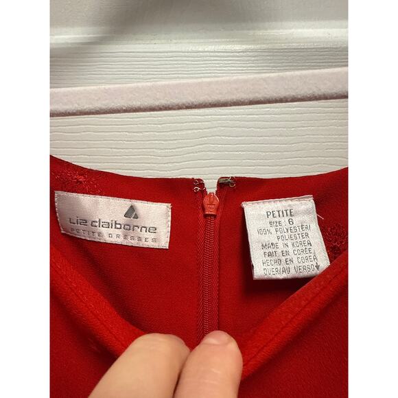 Vintage Y2K Red Sleeveless Shift Floral Embroider Cocktail Dress Size 6 Petite - Picture 8 of 8